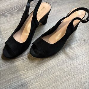 Dream Pairs Black Suede Peep-Toe Slingback Block Heels